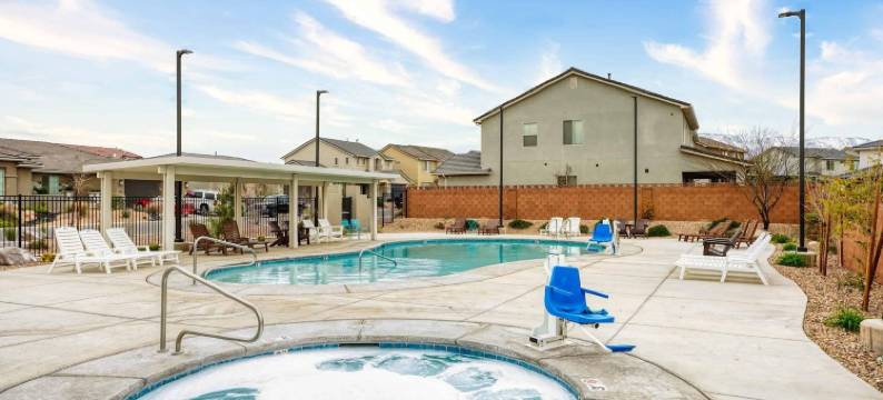 红色遮阳的度假视野(A Vacation Vista Home)图片