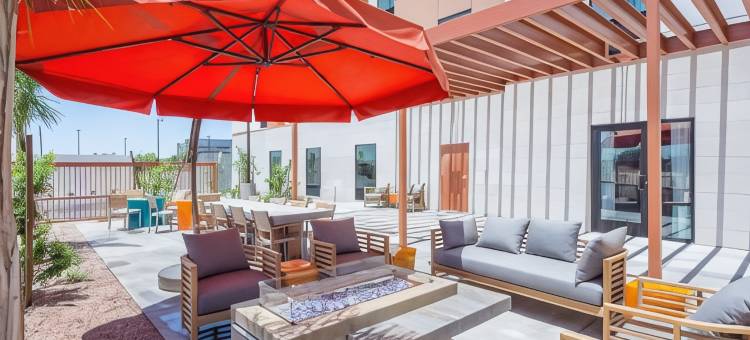 凤凰城梅萨东欢朋套房酒店(Hampton Inn & Suites Phoenix East Mesa)图片