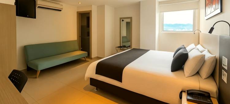 托斯卡纳广场酒店(Hotel Toscana Plaza)图片
