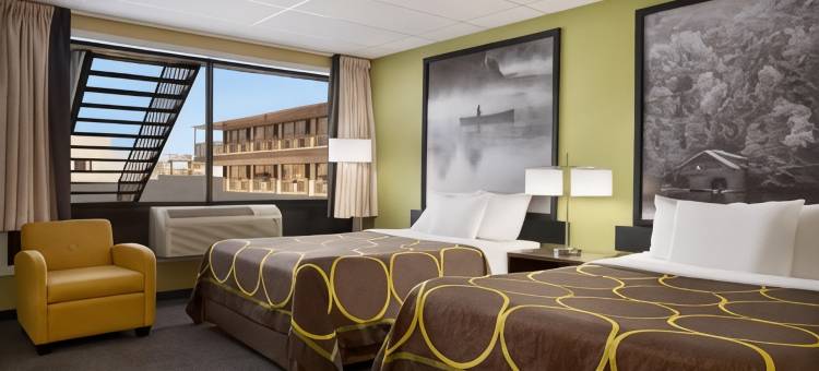 安大略赫斯特温德姆速8酒店(Super 8 by Wyndham Hearst on)图片