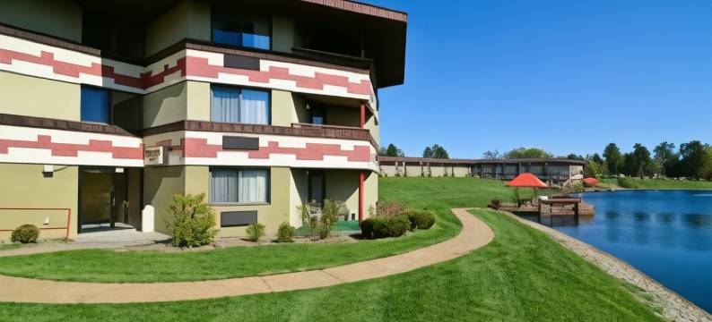 品质酒店及套房(Quality Inn & Suites Black River Falls I-94)图片