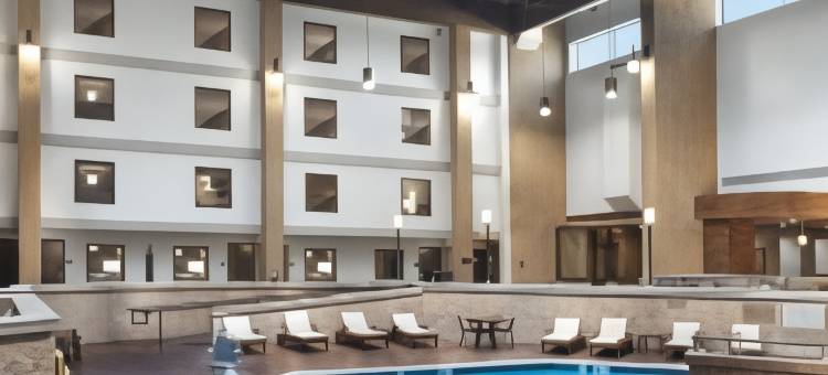 劳伦斯希尔顿逸林酒店(DoubleTree by Hilton Lawrence)图片