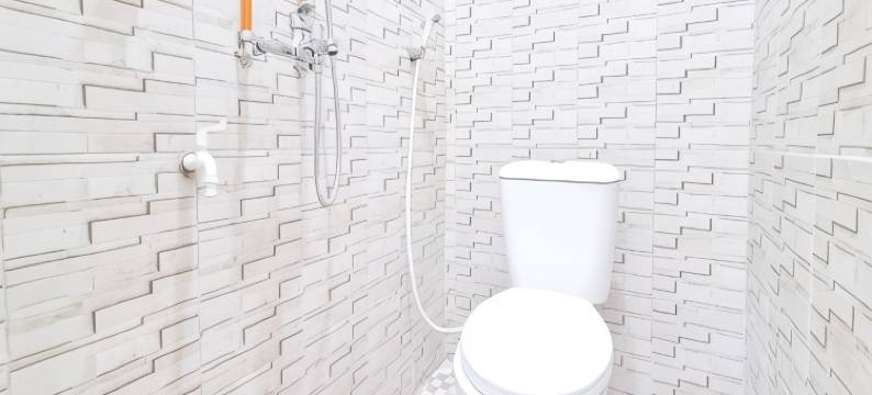 Q-Five宾馆YIA古隆普罗戈红门酒店合作(Q-Five Guest House YIA Kulon Progo Mitra RedDoorz)图片