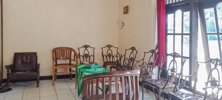 RedDoorz Syariah @ Hotel Sidomulyo Pacitan图片