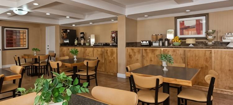 科林斯西凯艺酒店(Quality Inn & Suites Corinth West)图片