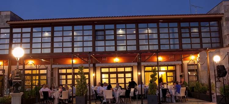 酒店别墅纳祖莱斯(Hotel Spa Villa Nazules)图片