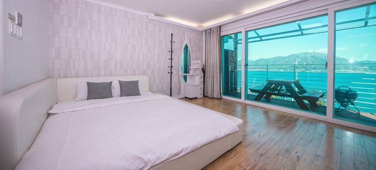 南海郡水疗山丘高级旅馆(The South Sea, Spa Hill Pension)图片