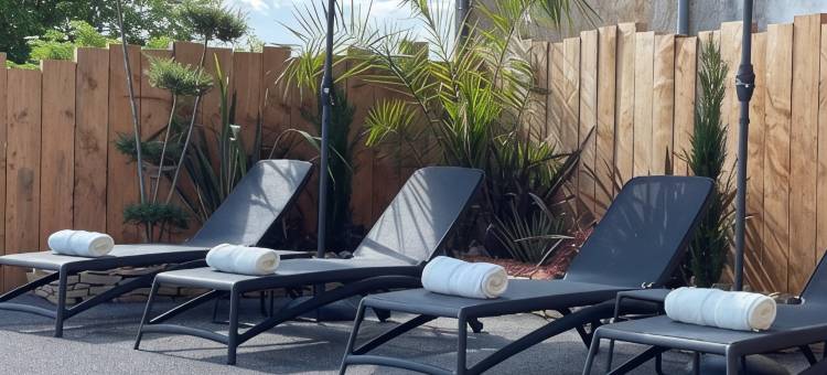 古老玛翁之家酒店(Logis Hôtel-Restaurant Au Vieux Morvan, au cœur de la Bourgogne, Piscine & Spa, Hôtel Climatisé)图片