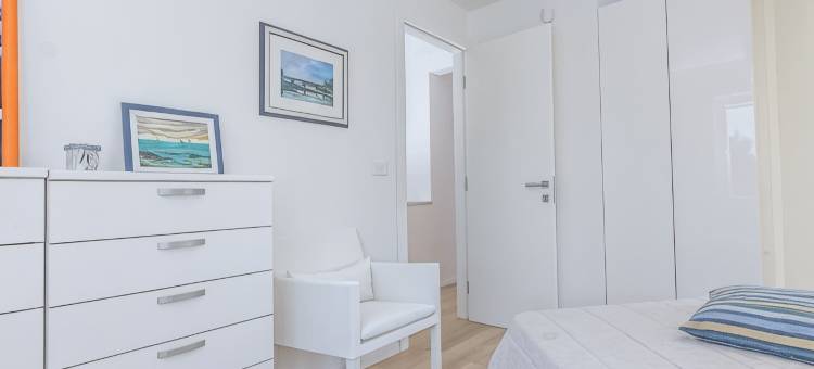带游泳池的白玫瑰豪华别墅(Villa White Rose with Private Pool)图片