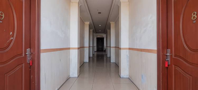 红多兹酒店-近西兰吉特国际机场(RedDoorz Near Silangit International Airport)图片