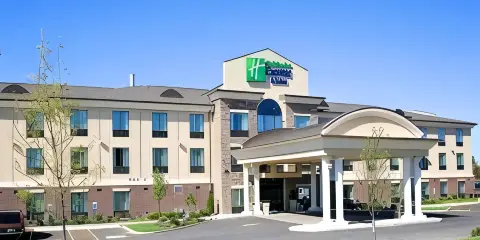 智選假日酒店及套房 揚斯敦西 - 奧斯丁鎮 IHG