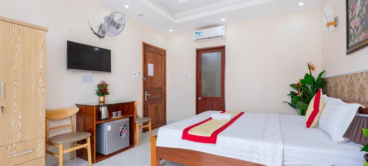 边黄头顿酒店(Bien Vang Vung Tau Hotel)图片