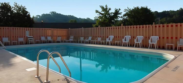 卡西维尔温德姆戴斯套房酒店(Days Inn & Suites by Wyndham Caseyville)图片