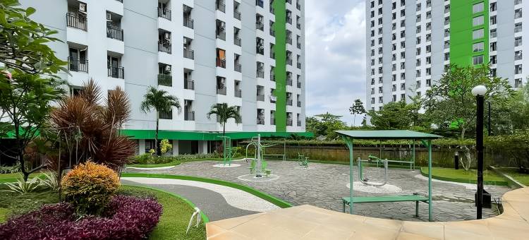 红利文公寓绿湖景西普塔-彩虹客房3号楼E(RedLiving Apartemen Green Lake View Ciputat - Pelangi Rooms 3 Tower E)图片