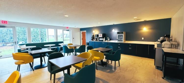舒适套房酒店 Sheboygan I-43(Comfort Inn & Suites Sheboygan I-43)图片