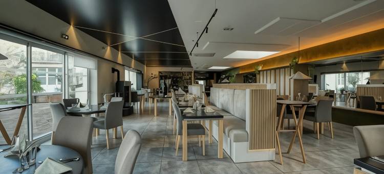 12 号酒店(Logis Restaurant & Hôtel À la 12)图片