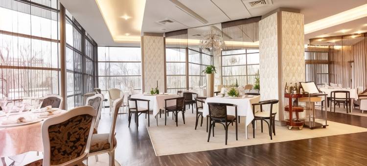 大陆论坛奥拉迪亚酒店(Continental Forum Oradea)图片