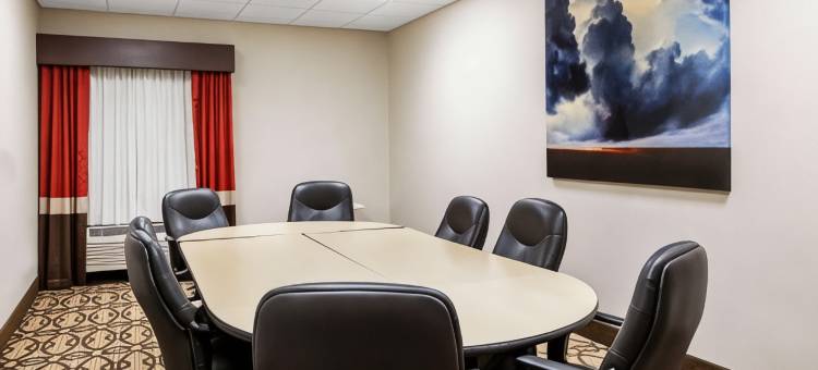 北普拉特拉昆塔温德姆套房酒店(La Quinta Inn & Suites by Wyndham North Platte)图片