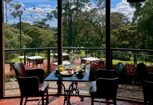 KarriviewHotel Overview