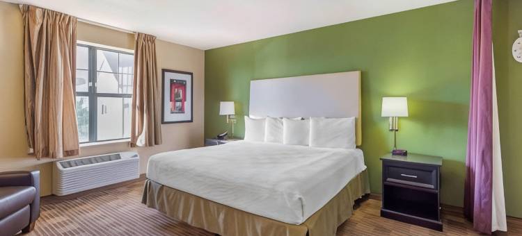 芝加哥唐纳斯格罗夫美国长住精选套房酒店(Extended Stay America Select Suites - Chicago - Downers Grove)图片