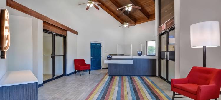 佛罗里达杰克逊维尔 - 贝梅多斯 6 号公寓酒店(Studio 6 Extended Stay - Jacksonville, FL - Baymeadows)图片