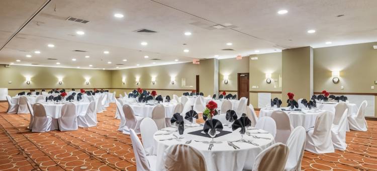 卡尤加布鲁酒店(Cayuga Blu)图片