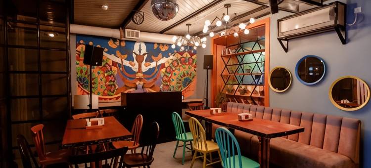 米尔顿尊贵酒店(Mildom Premium Hotel)图片