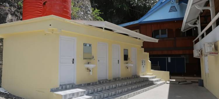 比拉菲尼希青年旅馆(Phinisi Hostel Bira)图片