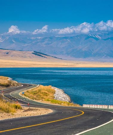 9D8N • Urumqi + Northern Xinjiang + Tianshan Tianchi + Xinjiang Kanas National Geopark + Sayram Lake