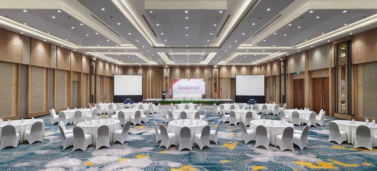 万鸦老卢万萨酒店及会议中心(Luwansa Hotel and Convention Center Manado)图片