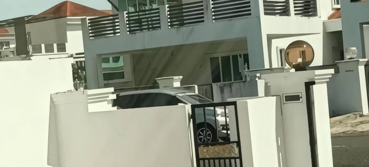OYO HOME 90769 Bsi弗洛民宿(OYO Home 90769 Flo Inn Homestay Bsi)图片