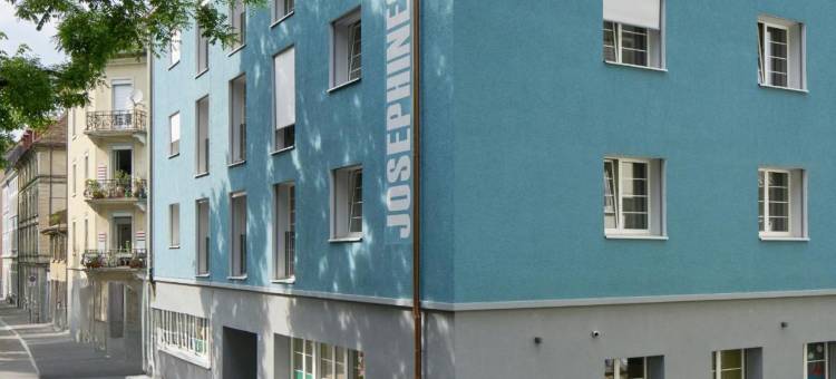 约瑟芬家庭旅馆 - 仅限女性，设有屋顶空间和公共区域(Josephine's Guesthouse - Women Only with Rooftop and Community Area)图片