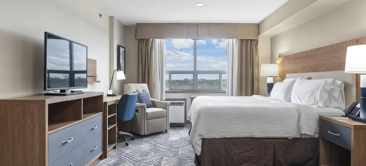 伦敦南假日酒店及套房(Holiday Inn & Suites London South by IHG)图片