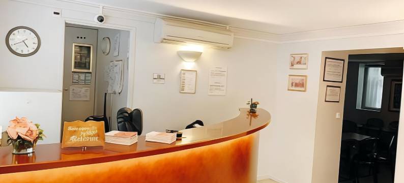 巴黎蒙马特尔贝尔维尤酒店(Hôtel Bellevue Montmartre)图片