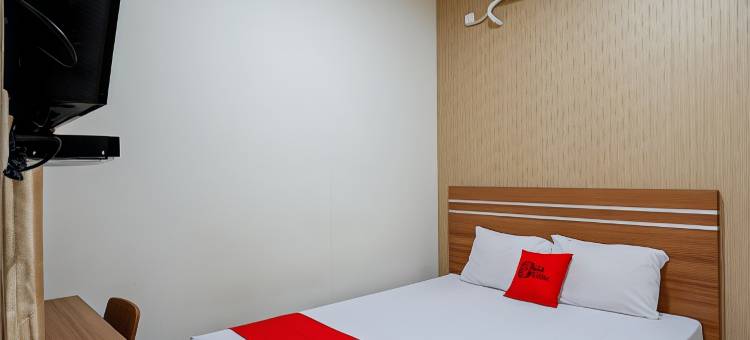 红多兹酒店-近普禾加多生活广场(RedDoorz Near Living Plaza Purwokerto)图片