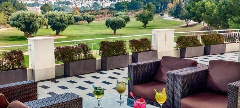 拉芬卡度假村(La Finca Resort)图片