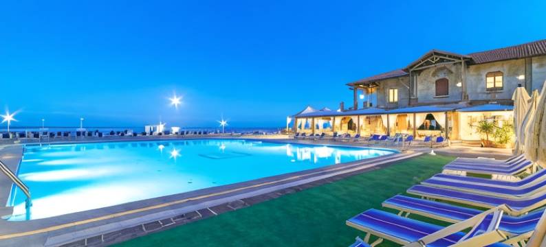 马加奇尔茜餐厅酒店(Hotel Ristorante Maga Circe)图片