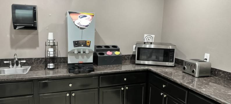 Super 8 by Wyndham Mesa Downtown Near Convention Center(Super 8 by Wyndham Mesa Downtown Near Convention Center)图片