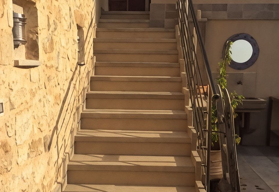 Spiti Hotel Overview