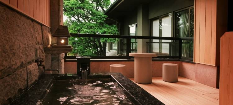 铭石之宿 花月(Beautiful Japanese Garden Kagetsu)图片