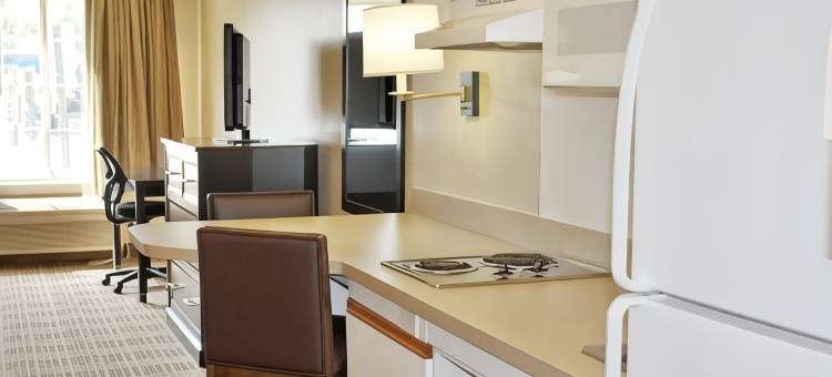 Extended Stay America Suites - 芝加哥 - 绍姆堡 - 会展中心(Extended Stay America Suites - Chicago - Schaumburg - Convention Center)图片