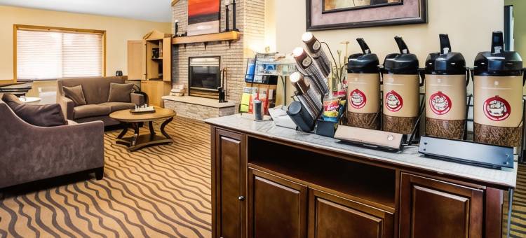 梅诺莫尼美吟温德姆酒店(AmericInn by Wyndham Menomonie)图片