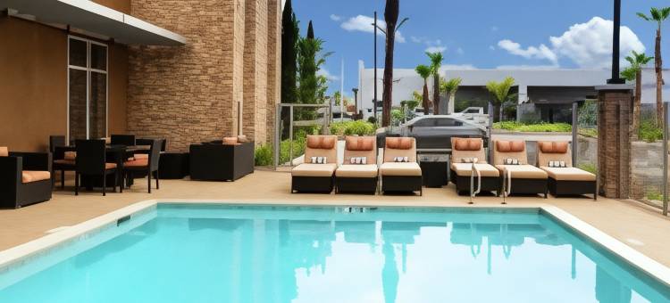 布埃纳帕克欢朋套房酒店(Hampton Inn & Suites Buena Park)图片