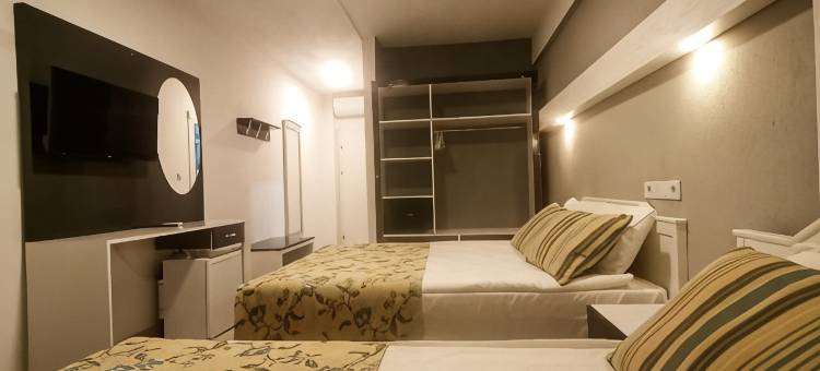 Side Spring Hotel图片