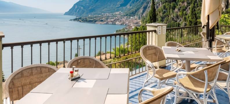 瓦坎兹拉利蒙娜丽雅中央酒店(Centro Vacanze la Limonaia)图片