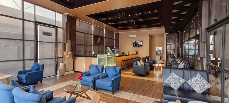 直葛首映酒店(Premiere Hotel Tegal)图片