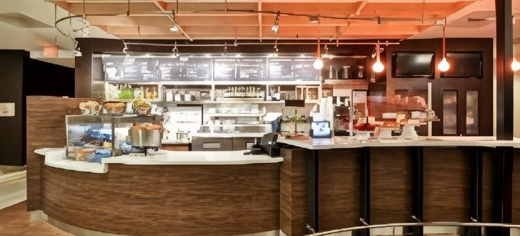 达拉斯医学/市场中心万怡酒店(Courtyard Dallas Medical/Market Center)图片