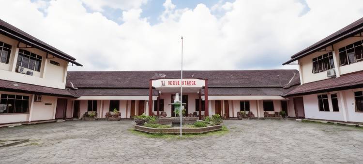 普禾加多扎亚酒店(Hotel Wijaya Purwokerto)图片