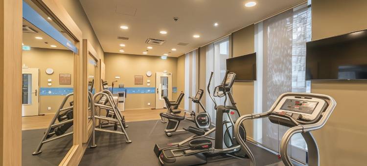 法兰克福机场希尔顿欢朋酒店(Hampton by Hilton Frankfurt Airport)图片