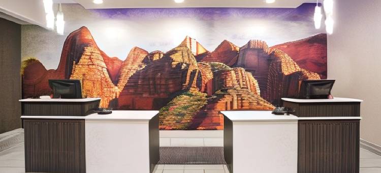 威尔金盖特威锡安拉昆塔温德姆套房酒店(La Quinta Inn & Suites by Wyndham la Verkin-Gateway to Zion)图片